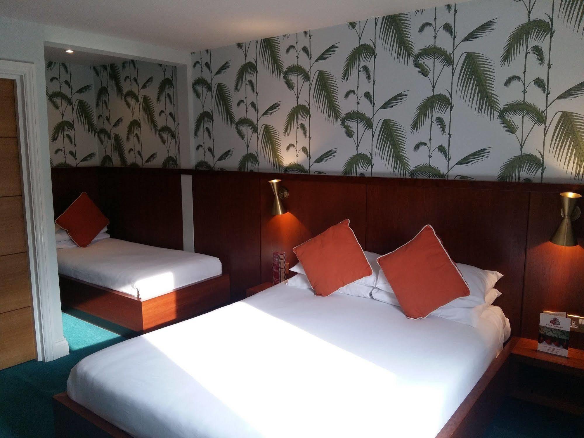 7Hotel Diner Halstead  Екстер'єр фото